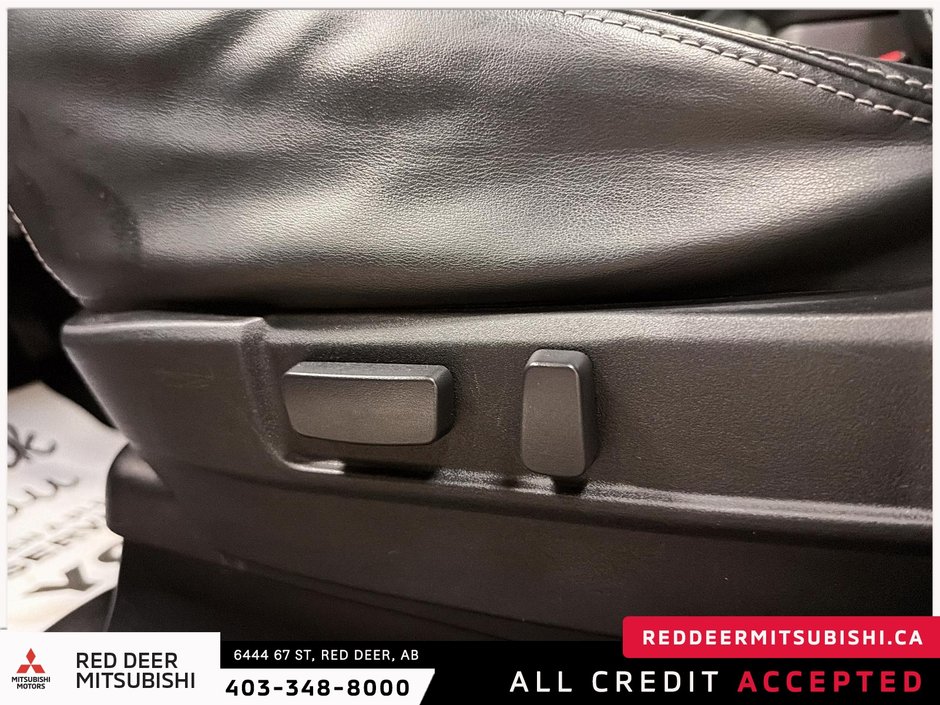 2018 Mitsubishi Outlander PHEV GT-13