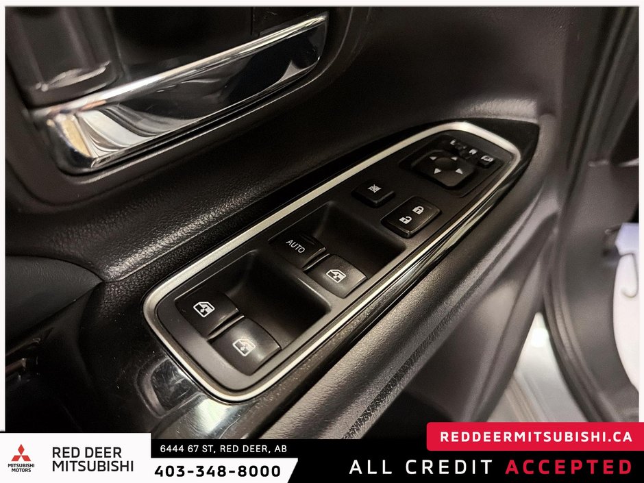 2018 Mitsubishi Outlander PHEV GT-12