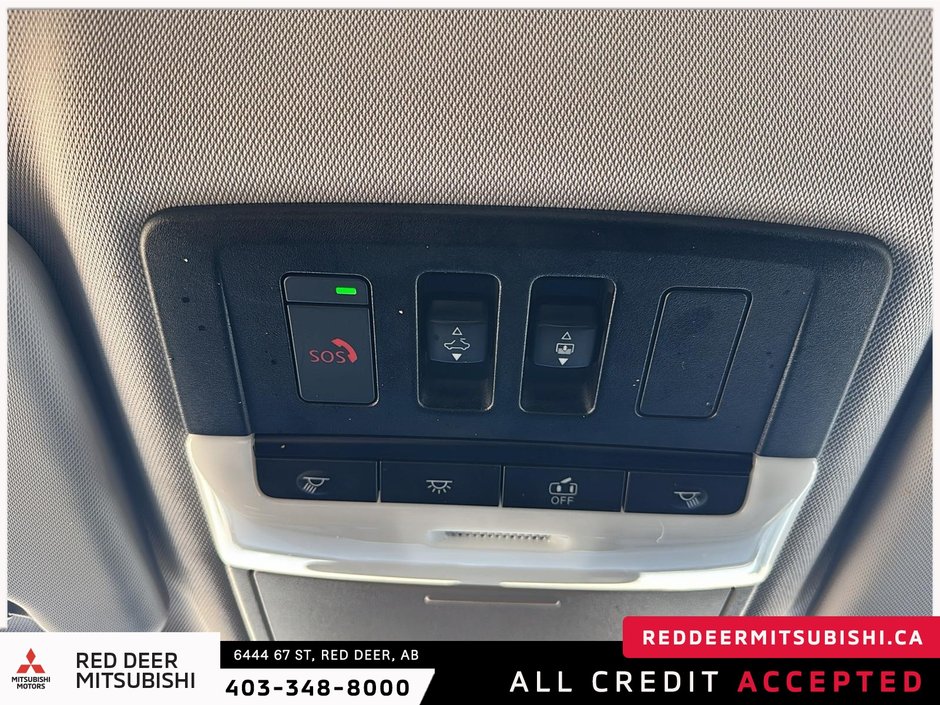 2023 Mitsubishi Outlander PHEV-17