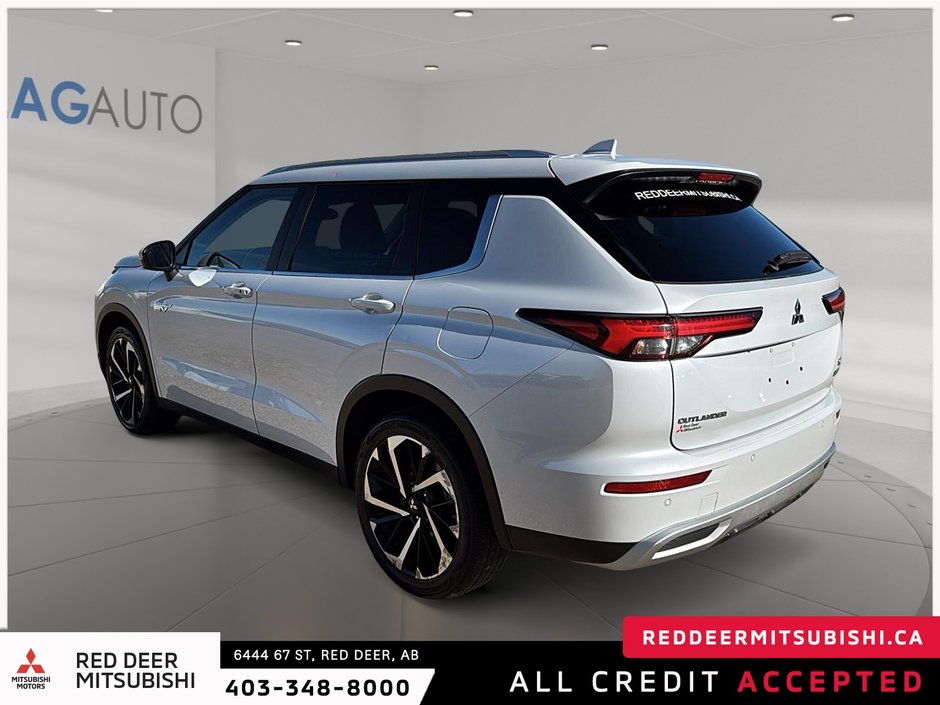 2023 Mitsubishi Outlander PHEV-3
