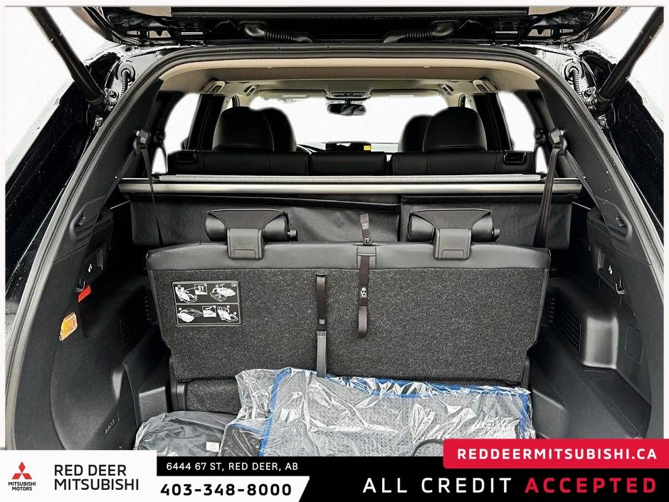2024 Mitsubishi OUTLANDER PHEV GT S-AWC-21
