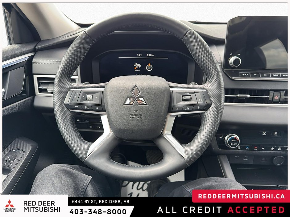 2024 Mitsubishi OUTLANDER PHEV-10