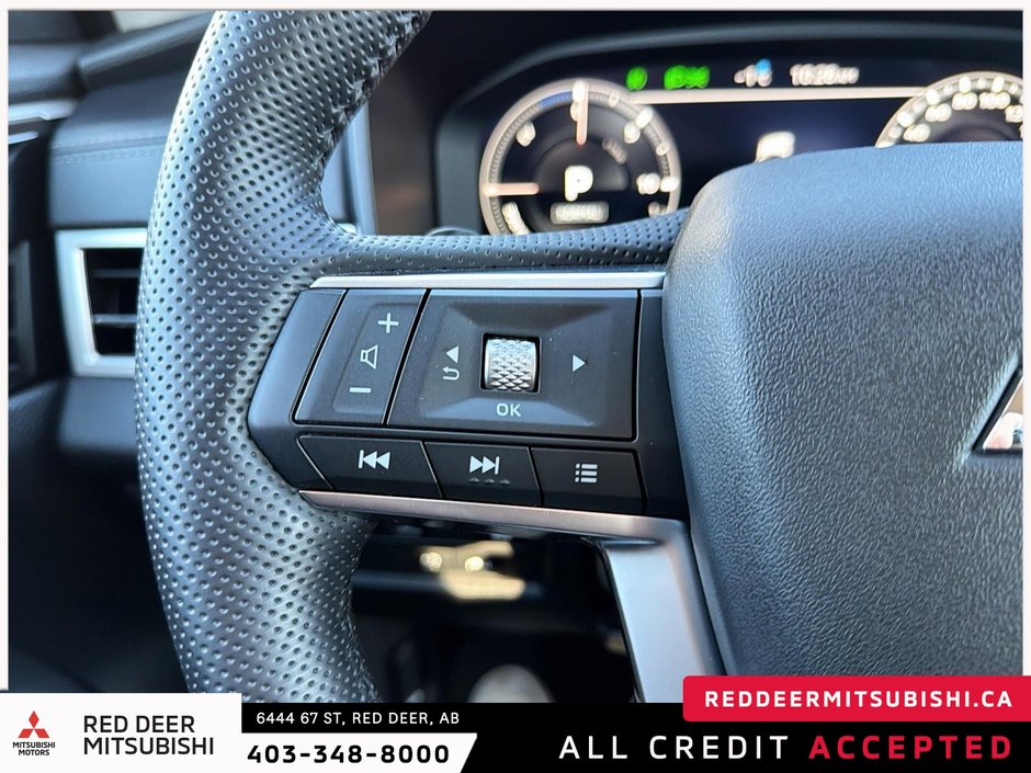 2024 Mitsubishi Outlander PHEV GT-18