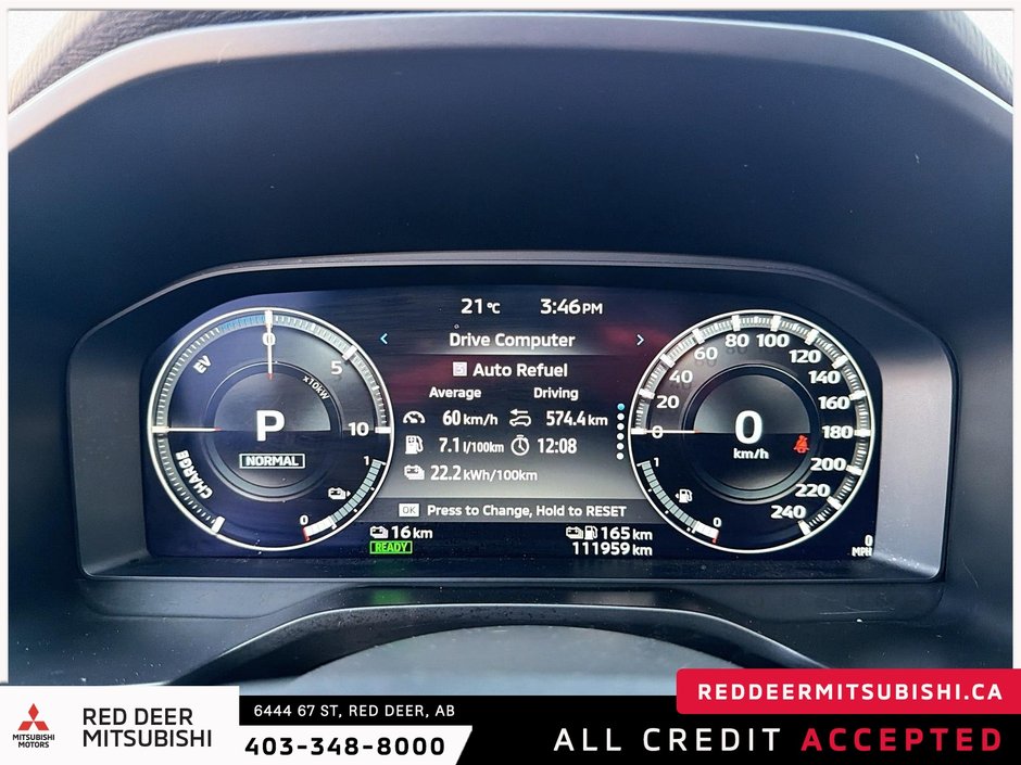 2024 Mitsubishi Outlander PHEV LE-19