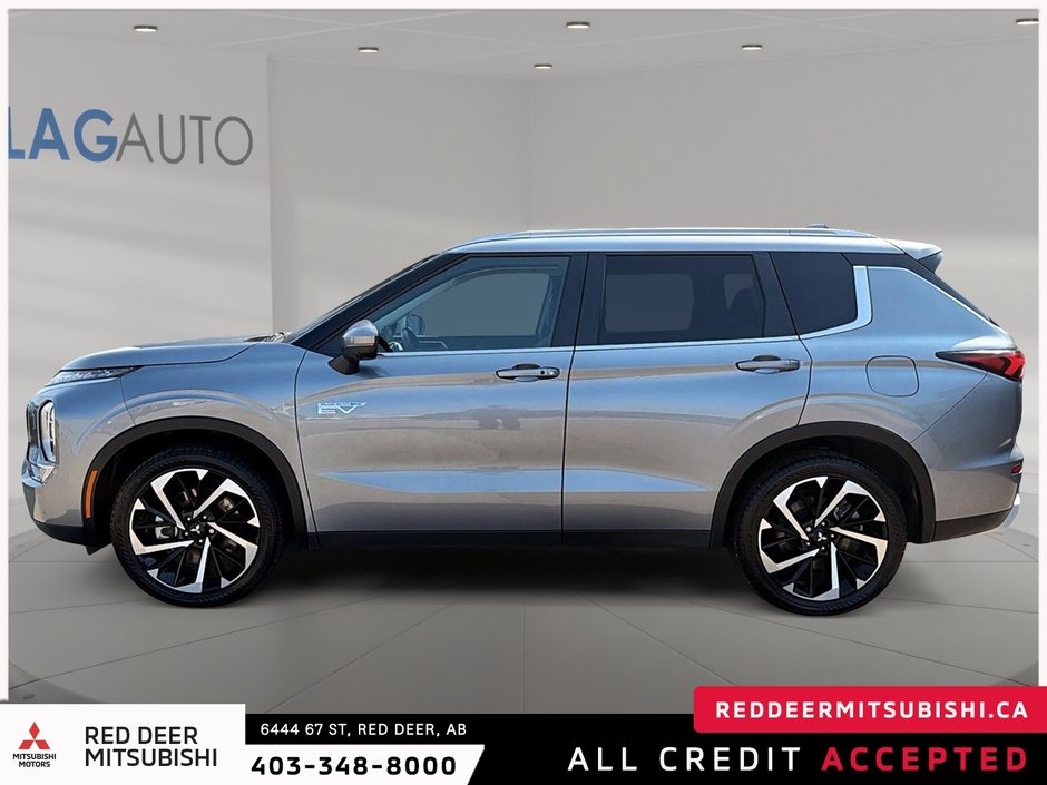 2024 Mitsubishi Outlander PHEV LE-4
