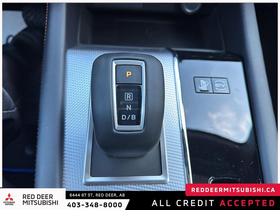 2025 Mitsubishi OUTLANDER PHEV GT PREMIUM S-AWC TWO TONE ROOF-13