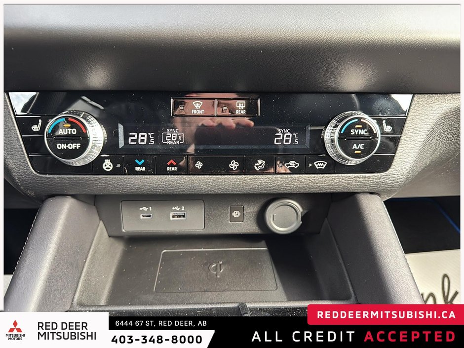 2025 Mitsubishi OUTLANDER PHEV GT NOIR S-AWC-13