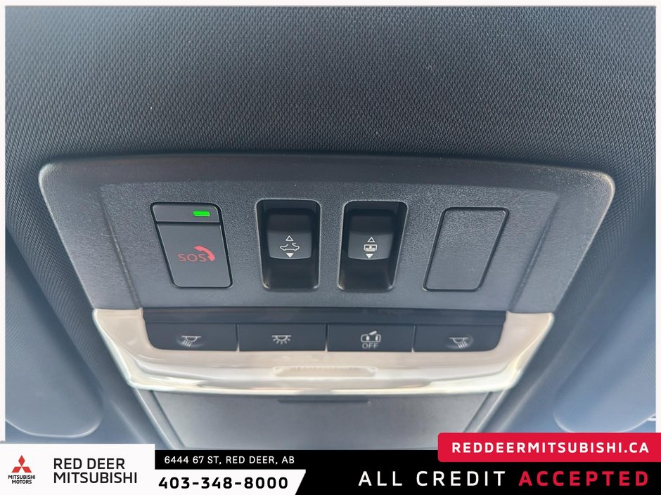 2025 Mitsubishi OUTLANDER PHEV-16