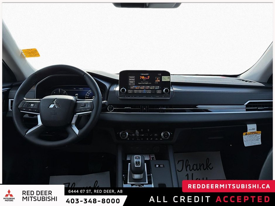 2025 Mitsubishi Outlander PHEV-10