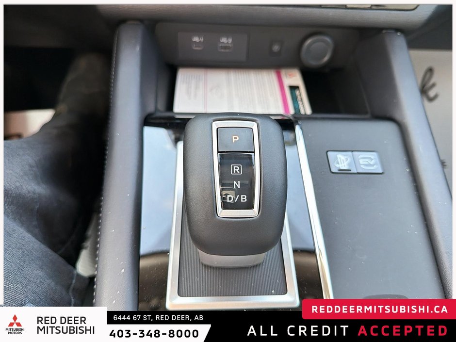 2025 Mitsubishi Outlander PHEV-18