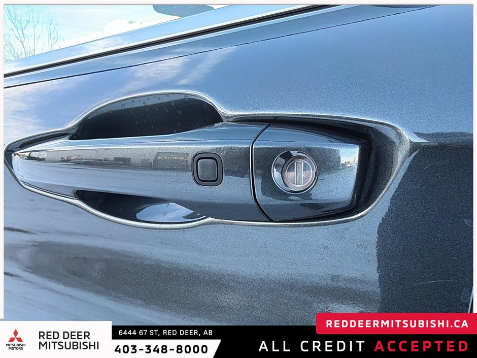 2026 Mitsubishi Outlander Plug-in Hybrid SE S-AWC-8