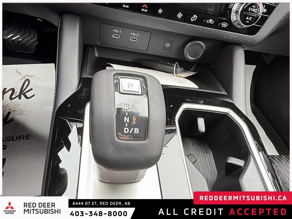 2026 Mitsubishi Outlander Plug-in Hybrid SE S-AWC-18