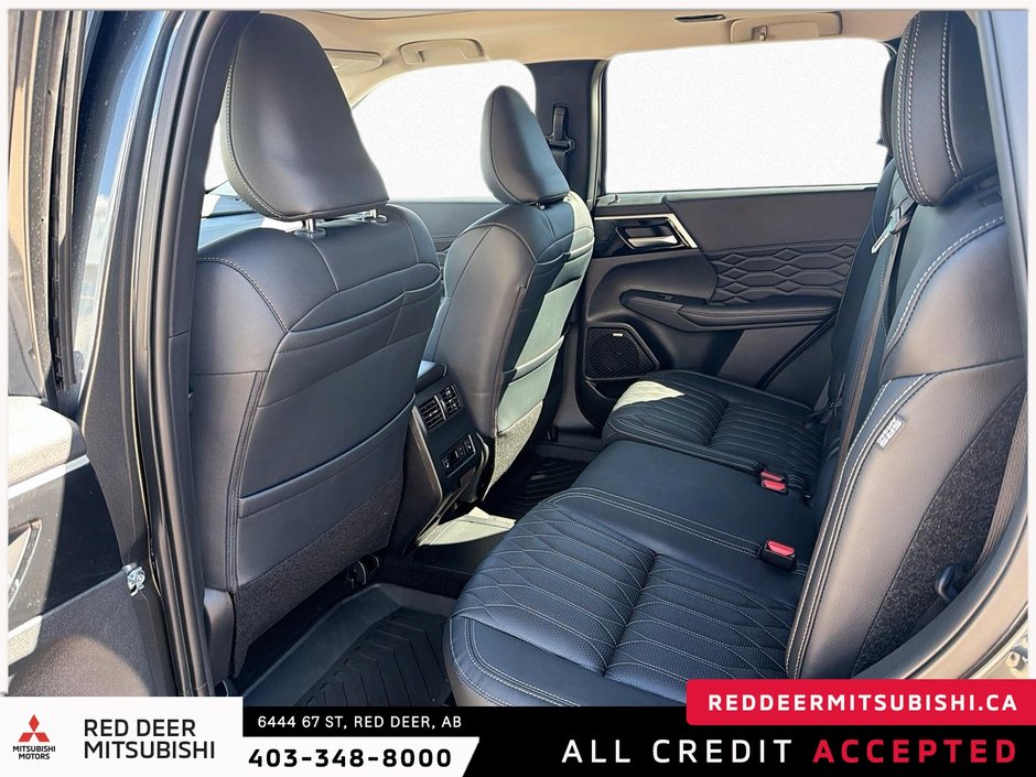 2026 Mitsubishi Outlander Plug-in Hybrid SEL S-AWC-12