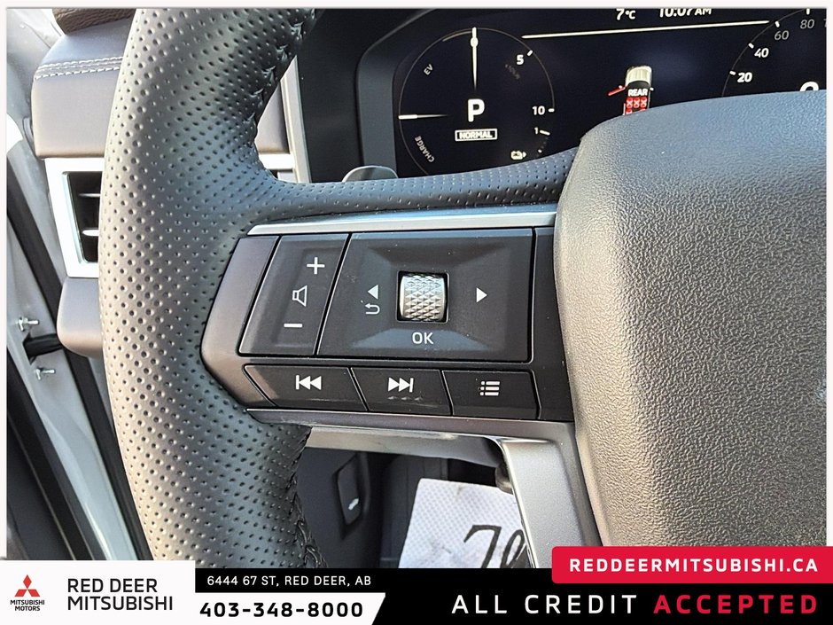 2026 Mitsubishi Outlander Plug-in Hybrid SEL S-AWC-17