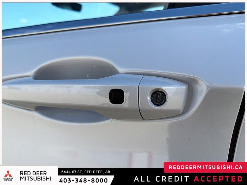 2026 Mitsubishi Outlander Plug-in Hybrid SEL S-AWC-8