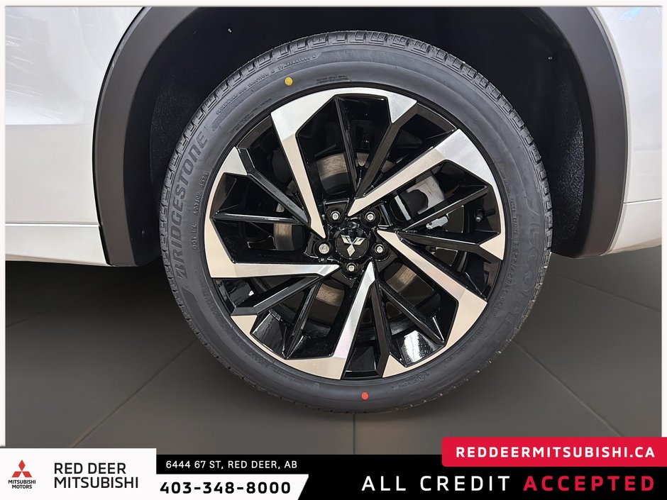 2025 Mitsubishi OUTLANDER PHEV GT S-AWC TWO TONE ROOF-6