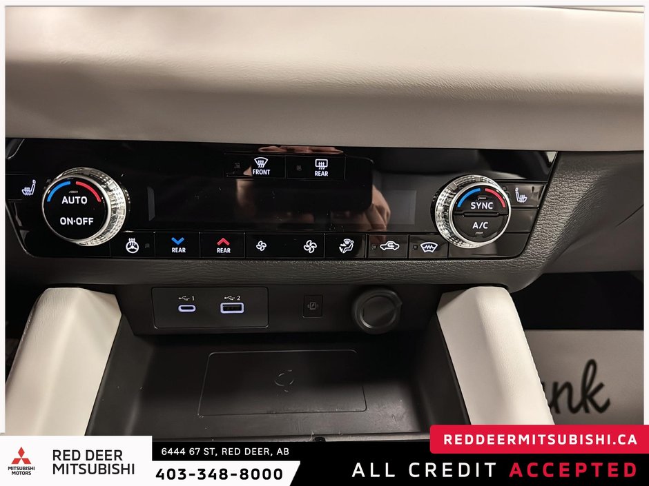 2025 Mitsubishi OUTLANDER PHEV GT S-AWC TWO TONE ROOF-12