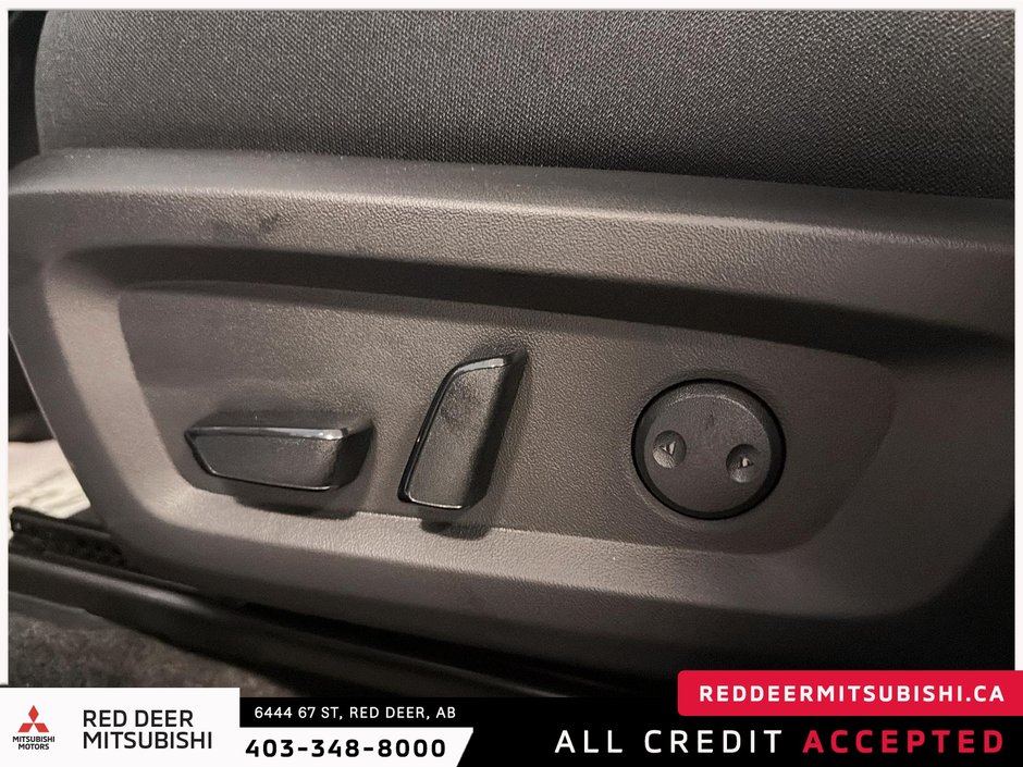 2026 Mitsubishi Outlander Plug-in Hybrid SE S-AWC-15