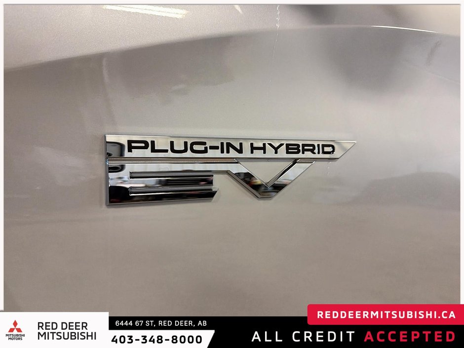 2026 Mitsubishi Outlander Plug-in Hybrid SE S-AWC-13