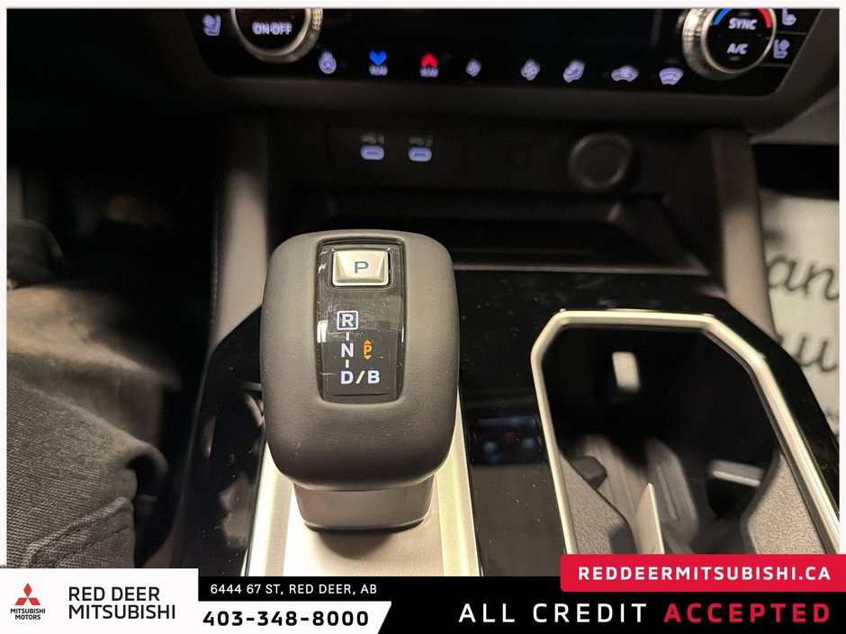 2026 Mitsubishi Outlander Plug-in Hybrid GT S-AWC-21