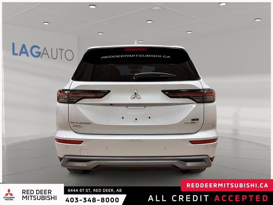 2026 Mitsubishi Outlander Plug-in Hybrid SEL S-AWC-2