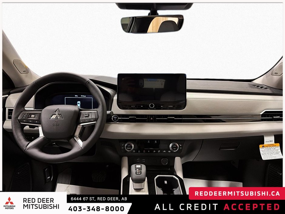 2026 Mitsubishi Outlander Plug-in Hybrid SEL S-AWC-11