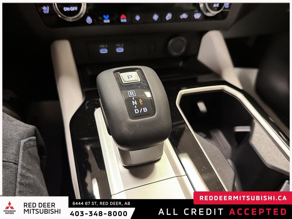 2026 Mitsubishi Outlander Plug-in Hybrid SEL S-AWC-22