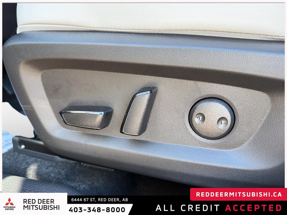 2026 Mitsubishi Outlander Plug-in Hybrid LE S-AWC-14