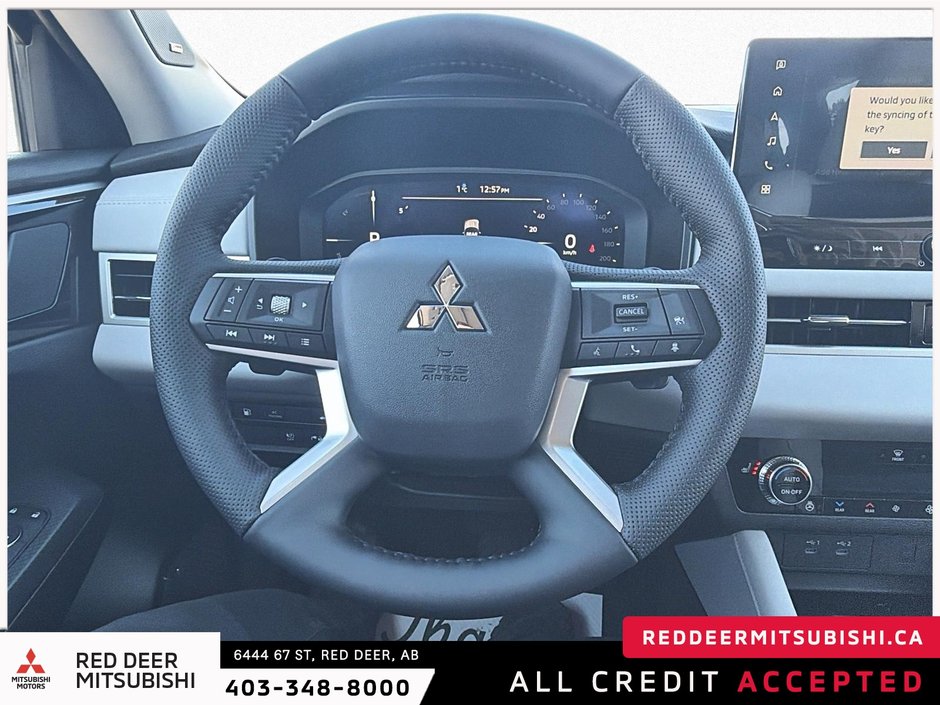 2026 Mitsubishi Outlander Plug-in Hybrid LE S-AWC-15