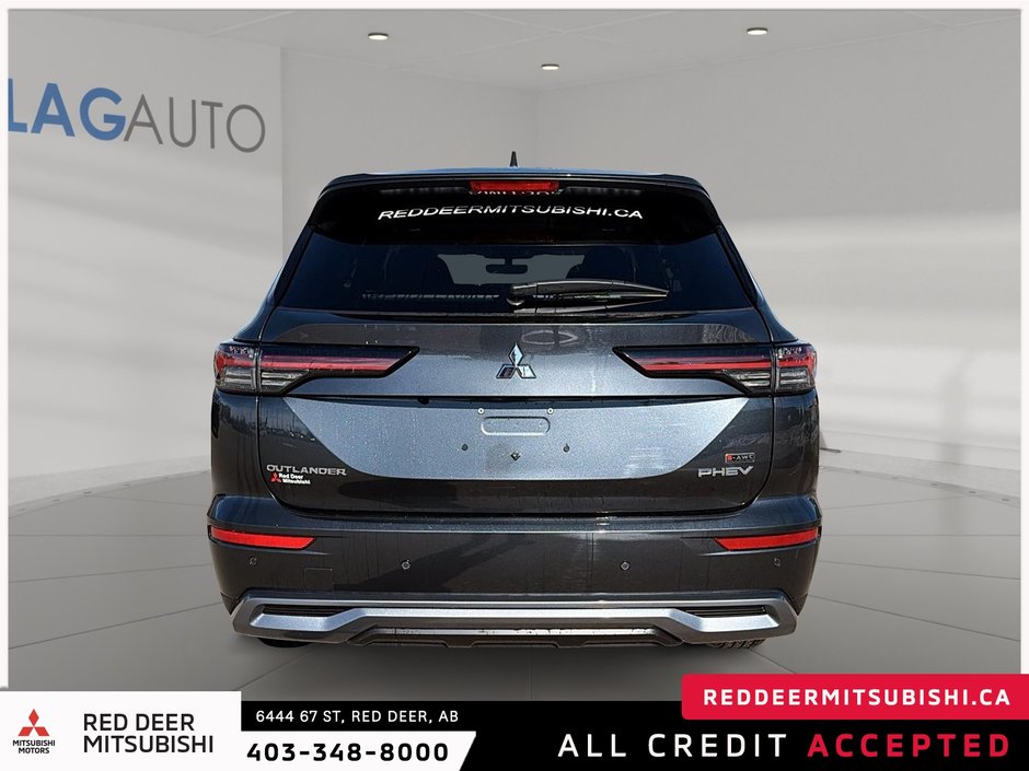 2026 Mitsubishi Outlander Plug-in Hybrid LE S-AWC-2