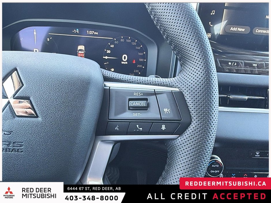 2026 Mitsubishi Outlander Plug-in Hybrid SE S-AWC-18