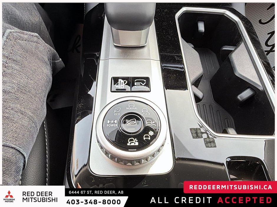 2026 Mitsubishi Outlander Plug-in Hybrid GT S-AWC-22