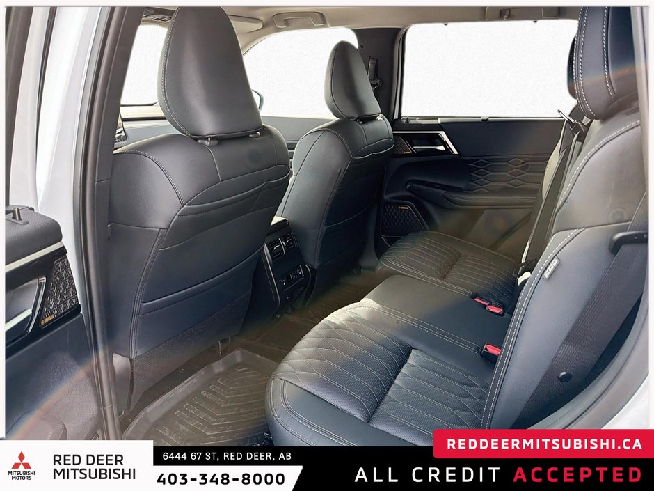 2026 Mitsubishi Outlander Plug-in Hybrid GT S-AWC-12