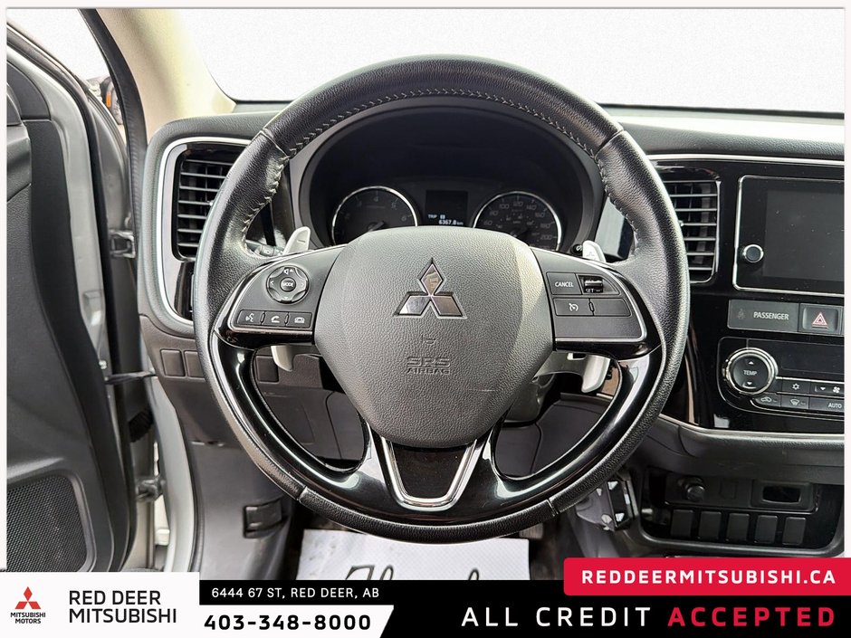 2018 Mitsubishi Outlander SE-12