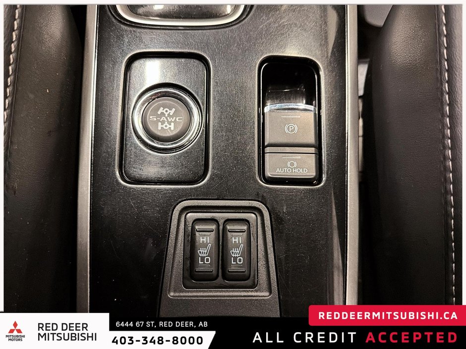 2020 Mitsubishi Outlander ES-20