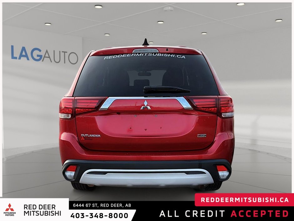 2020 Mitsubishi Outlander ES-2