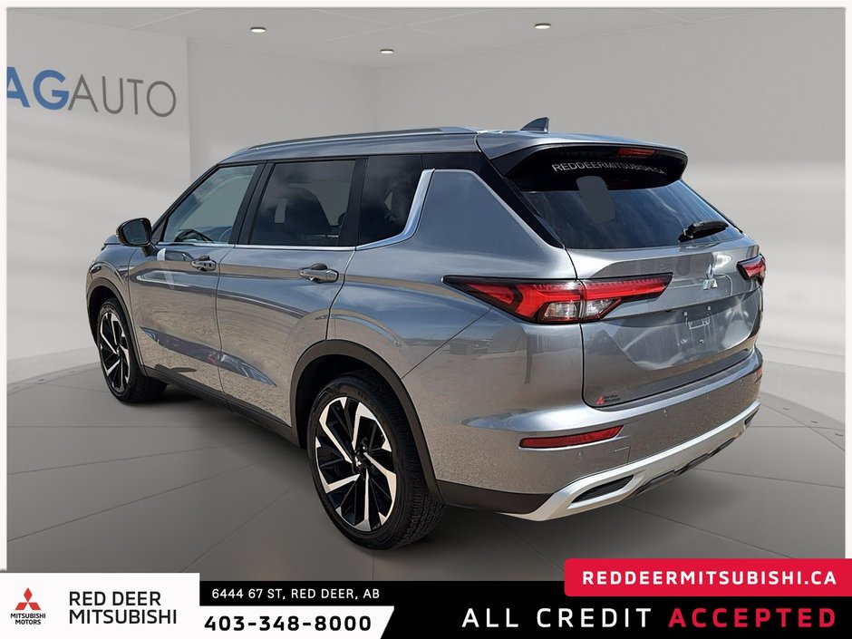 2022 Mitsubishi Outlander-3