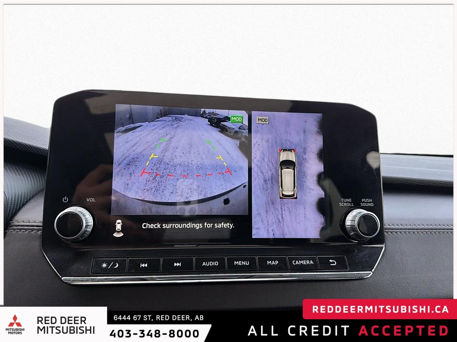 2022 Mitsubishi Outlander-20