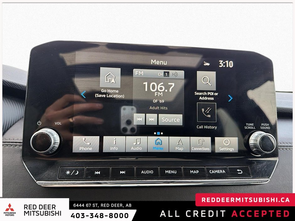 2022 Mitsubishi Outlander-22