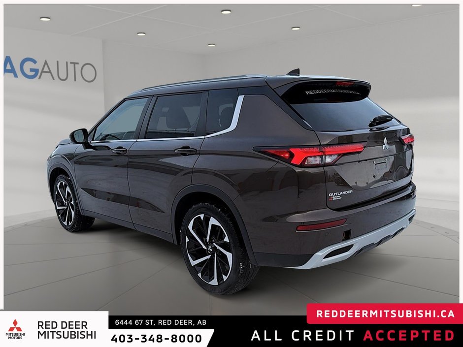 2022 Mitsubishi Outlander-3