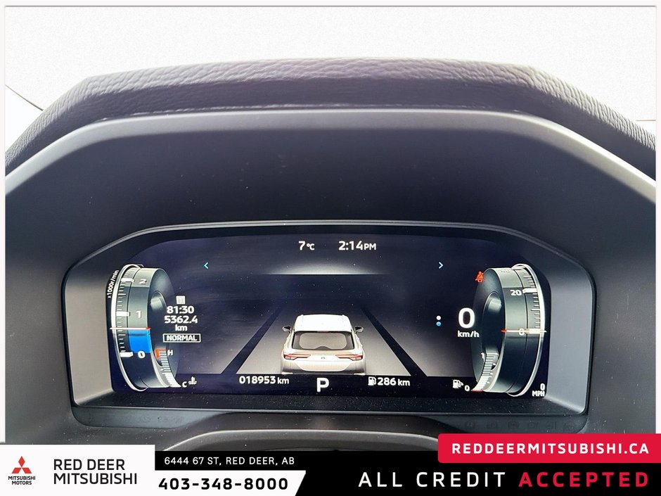 2022 Mitsubishi Outlander-18