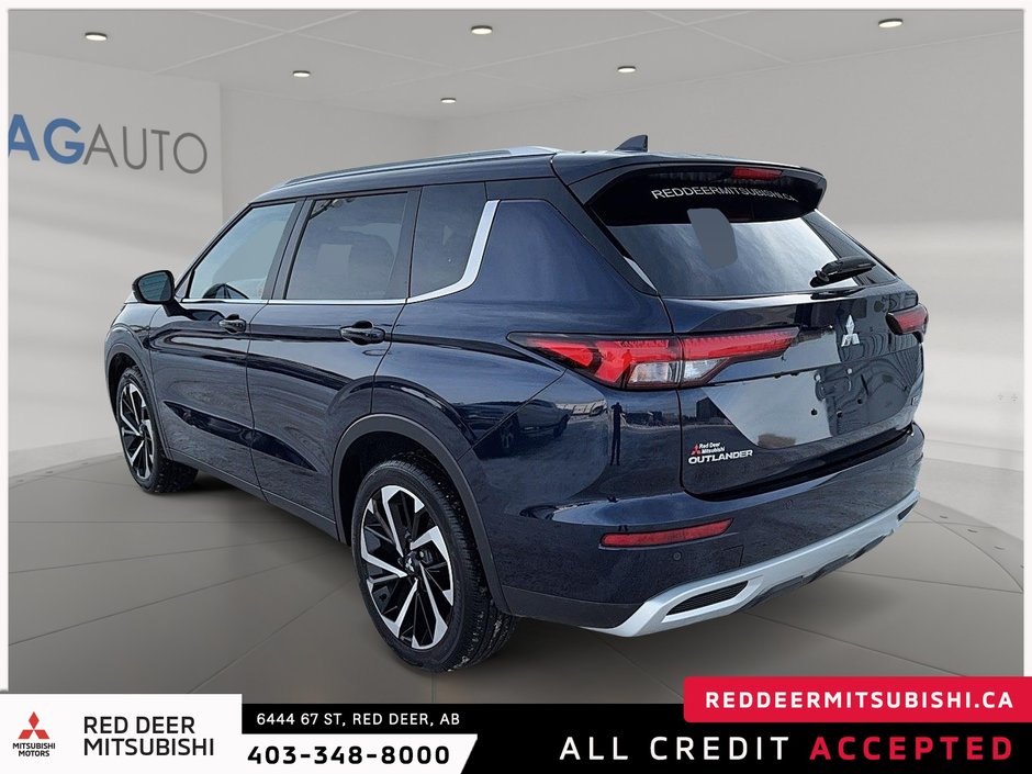 2023 Mitsubishi Outlander SEL-3