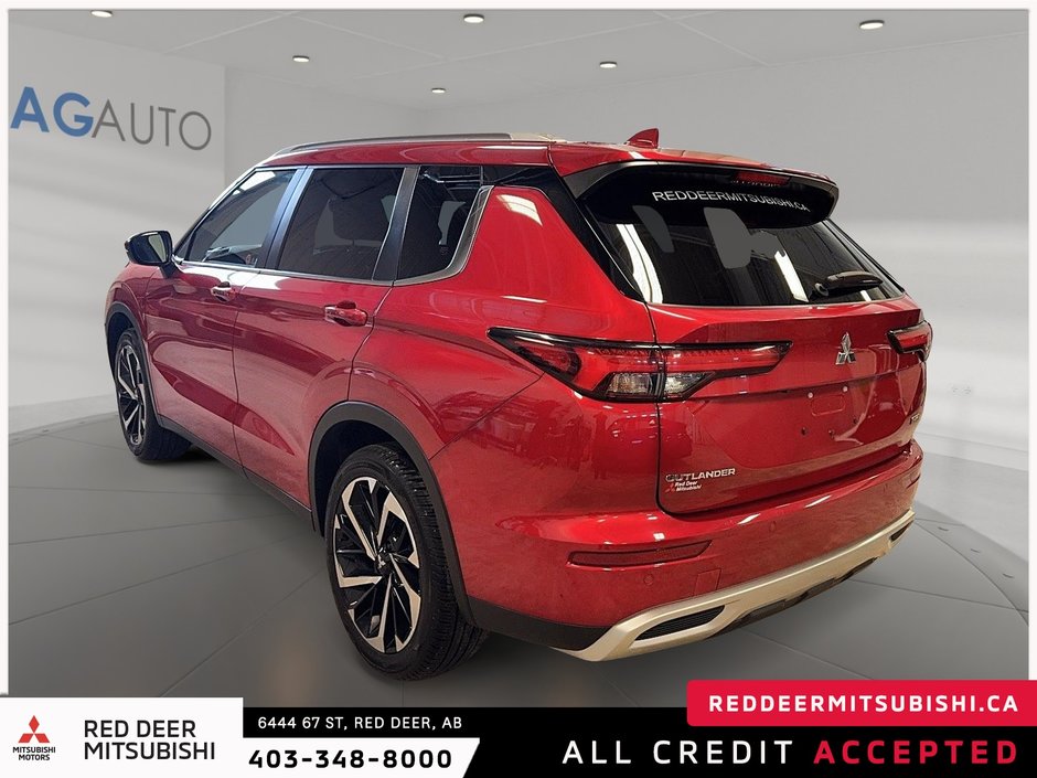 2023 Mitsubishi Outlander SEL-3