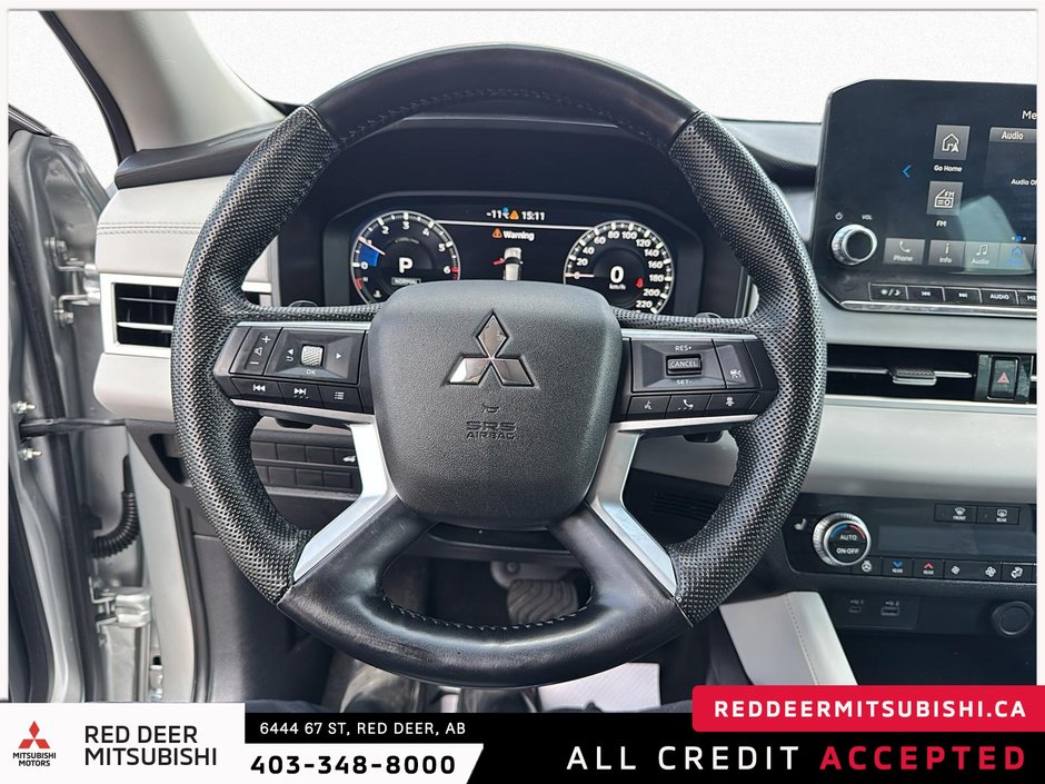 2023 Mitsubishi Outlander SEL-11