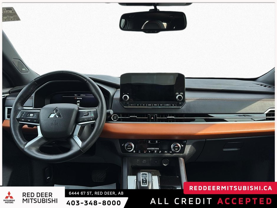 2023 Mitsubishi Outlander-8