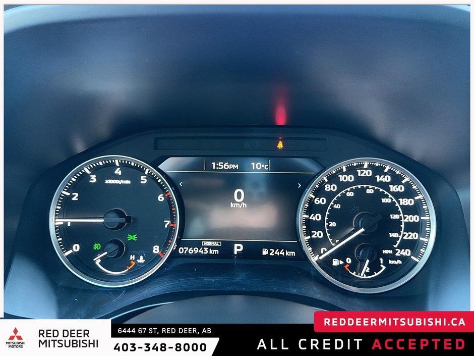 2023 Mitsubishi Outlander NOIR-18