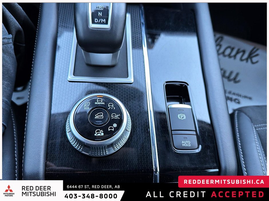 2023 Mitsubishi Outlander NOIR-21