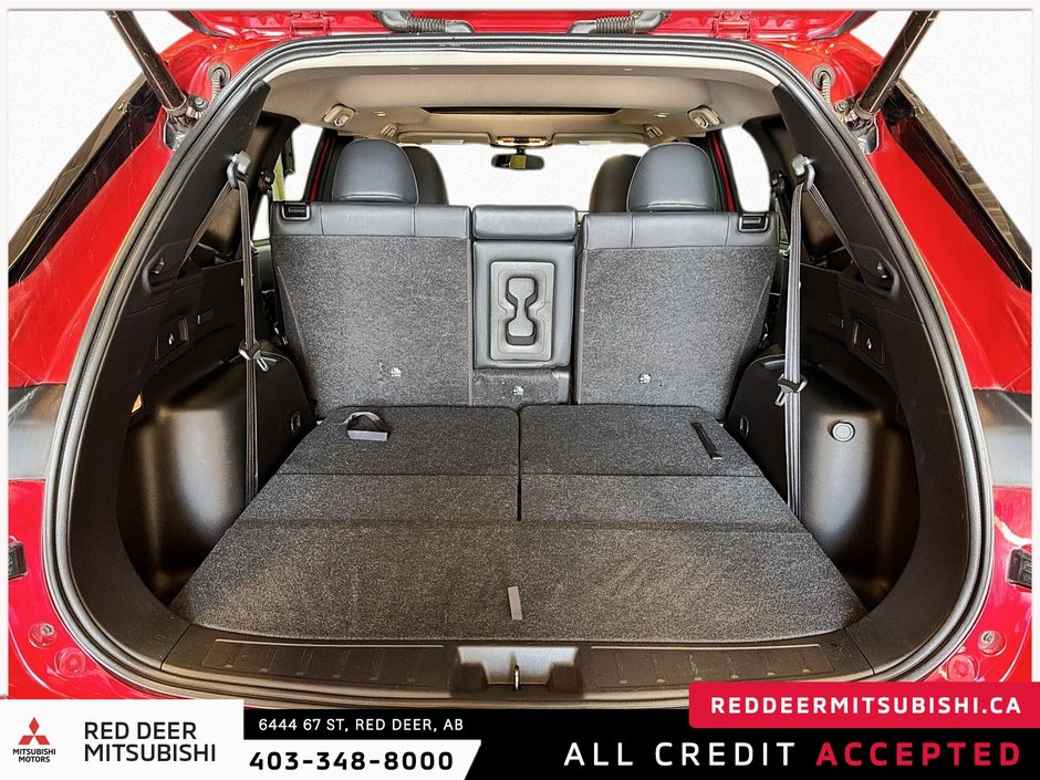 2023 Mitsubishi Outlander SEL-5