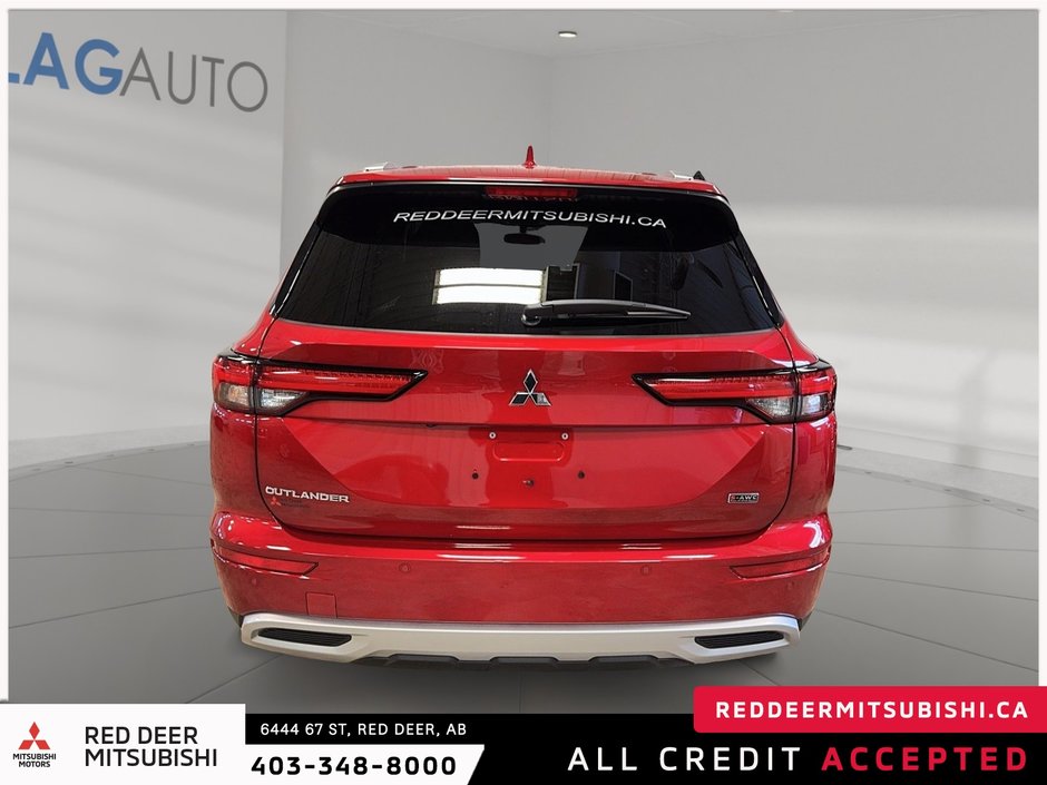 2024 Mitsubishi Outlander SE S-AWC-2