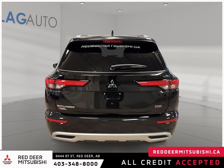 2024 Mitsubishi Outlander GT-2